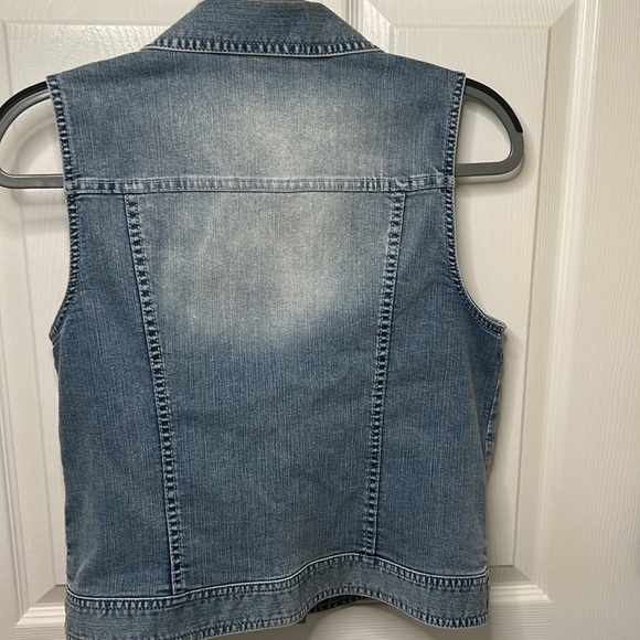 Chico’s Platinum Denim Vest   (Size 0) - Picture 10 of 15